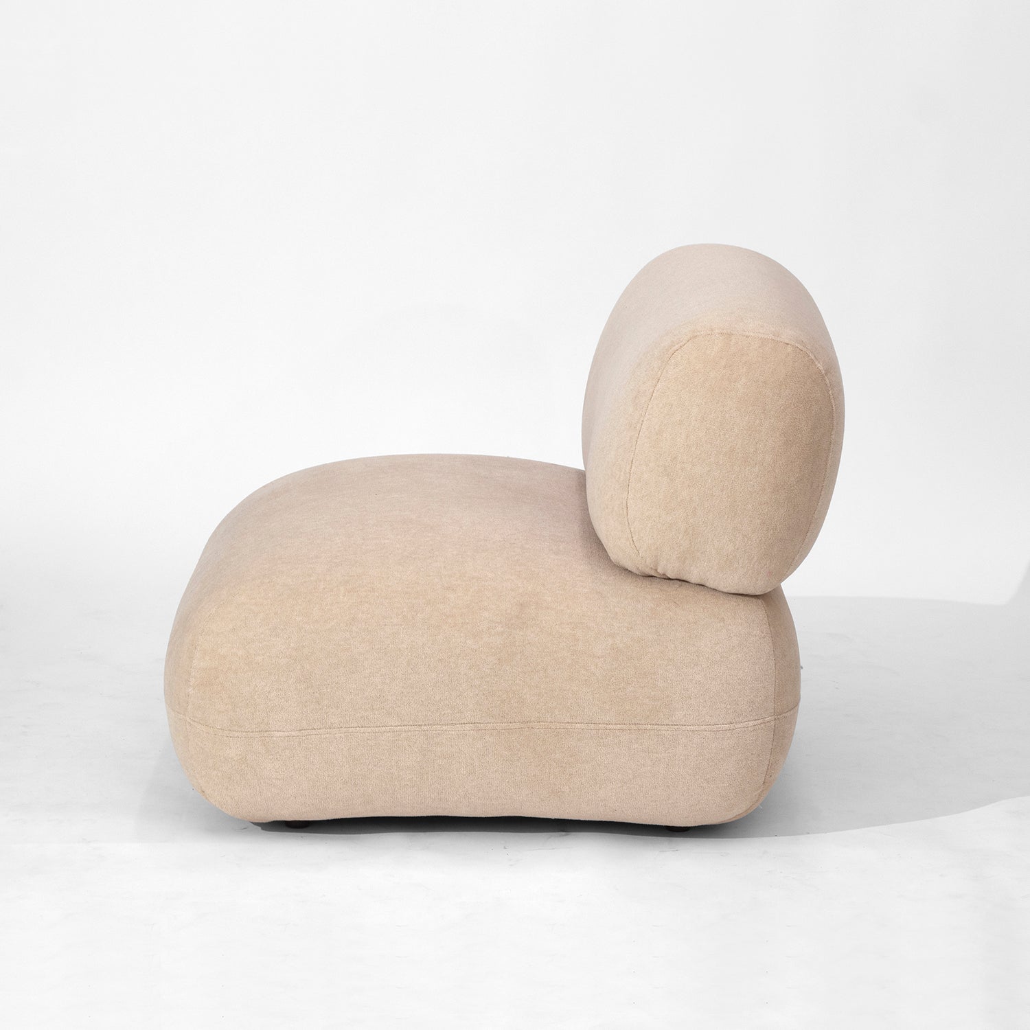 Cream Armchair x Ramaprocks